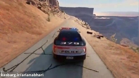 فرار از دست پلیس در بازی BeamNG.drive
