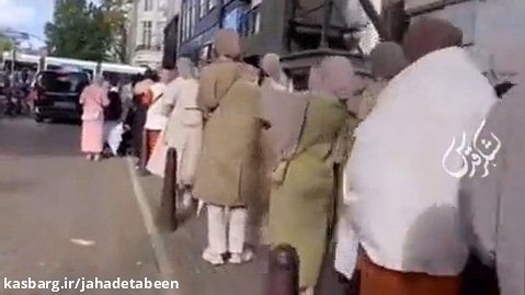 استقبال عجیب از حجاب در هلند!