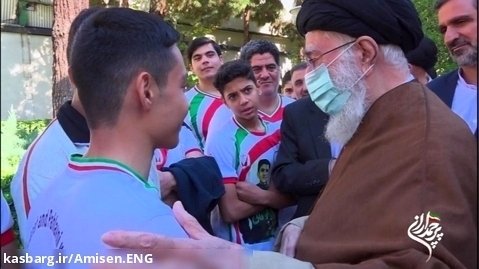 پرچمداران | روایتی از دیدار ورزشکاران ایران با آیت الله خامنه ای | آذر ۱۴۰۲