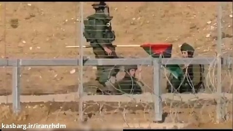 عاقبت سربازان رژیم غاصب بعد از پایین آوردن پرچم فلسطین