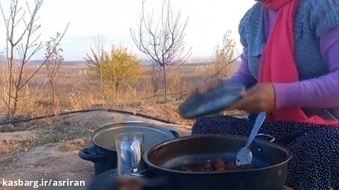 پخت متفاوت کباب تابه ای با پلو توسط بانوی روستایی ایرانی