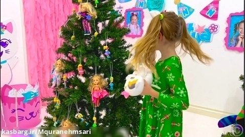 ناستیا وآماده کردن درخت کریسمس  | ناستیا استیلی| ناستیا و بابایی
