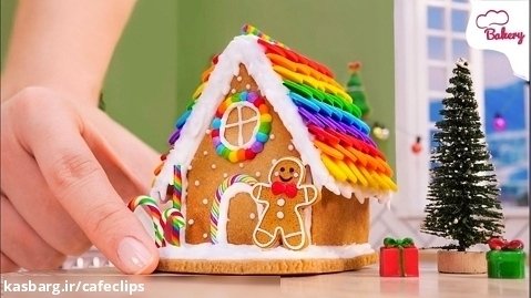 شیرینی زنجفیلی رنگارنگ - کیک خانه مینیاتوری - تزئین کیک کریسمس