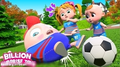 Humpty Dumpty Plays soccer with Kids at park and Tumble! Humpty Dumptys Comedy!